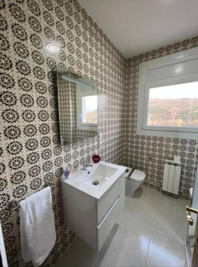 Ferienwohnung Marsupilami Pobla de Segur Exterior foto